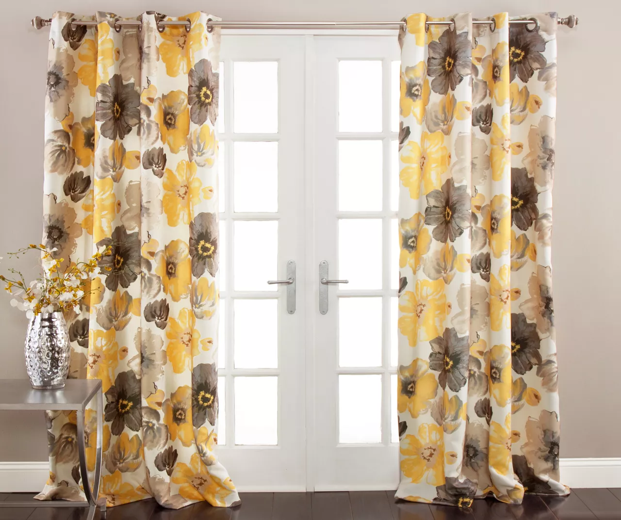 Leah Floral Room-Darkening Grommet Curtain Panel Pair 10 Leah Floral Room-Darkening Grommet Curtain Panel Pair - Image 10