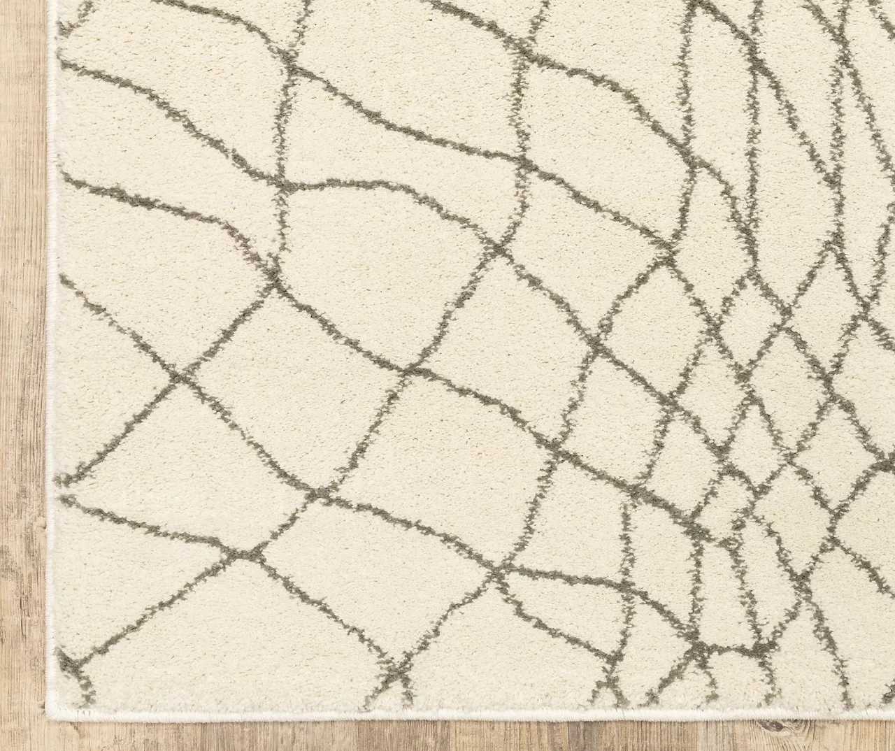 Harrison Geometric Accent Rug, (2' X 3') 4 Harrison Geometric Accent Rug, (2' X 3') - Image 4