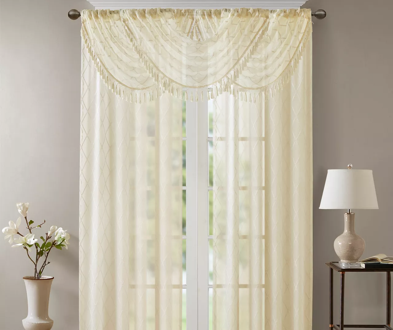 Clarissa Diamond Waterfall Valance 13 Clarissa Diamond Waterfall Valance - Image 13
