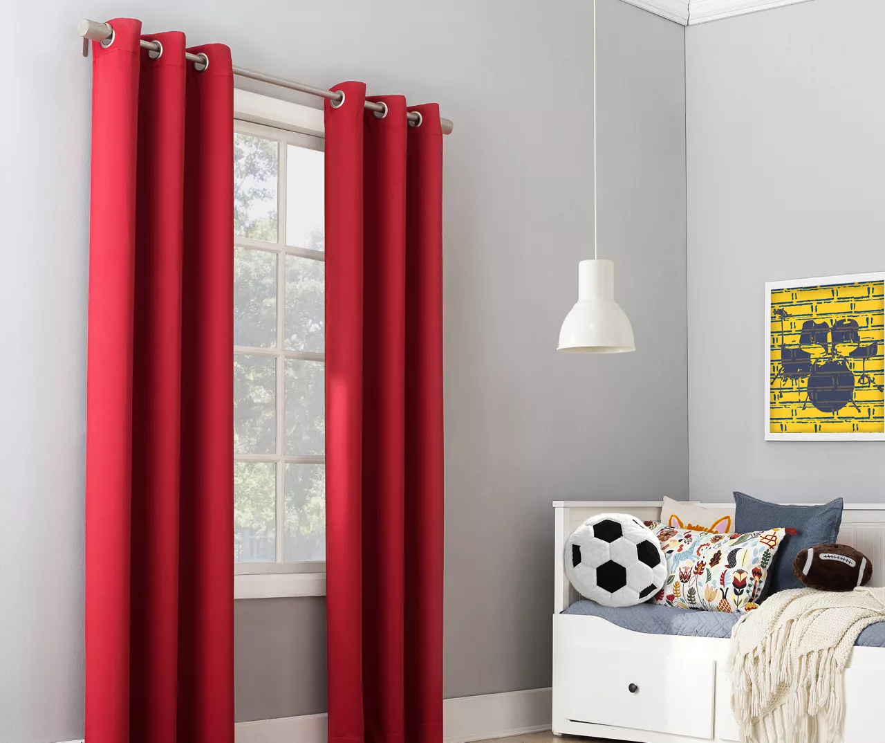 Sun Zero Rinley Blackout Grommet Curtain Panel 18 Sun Zero Rinley Blackout Grommet Curtain Panel - Image 18
