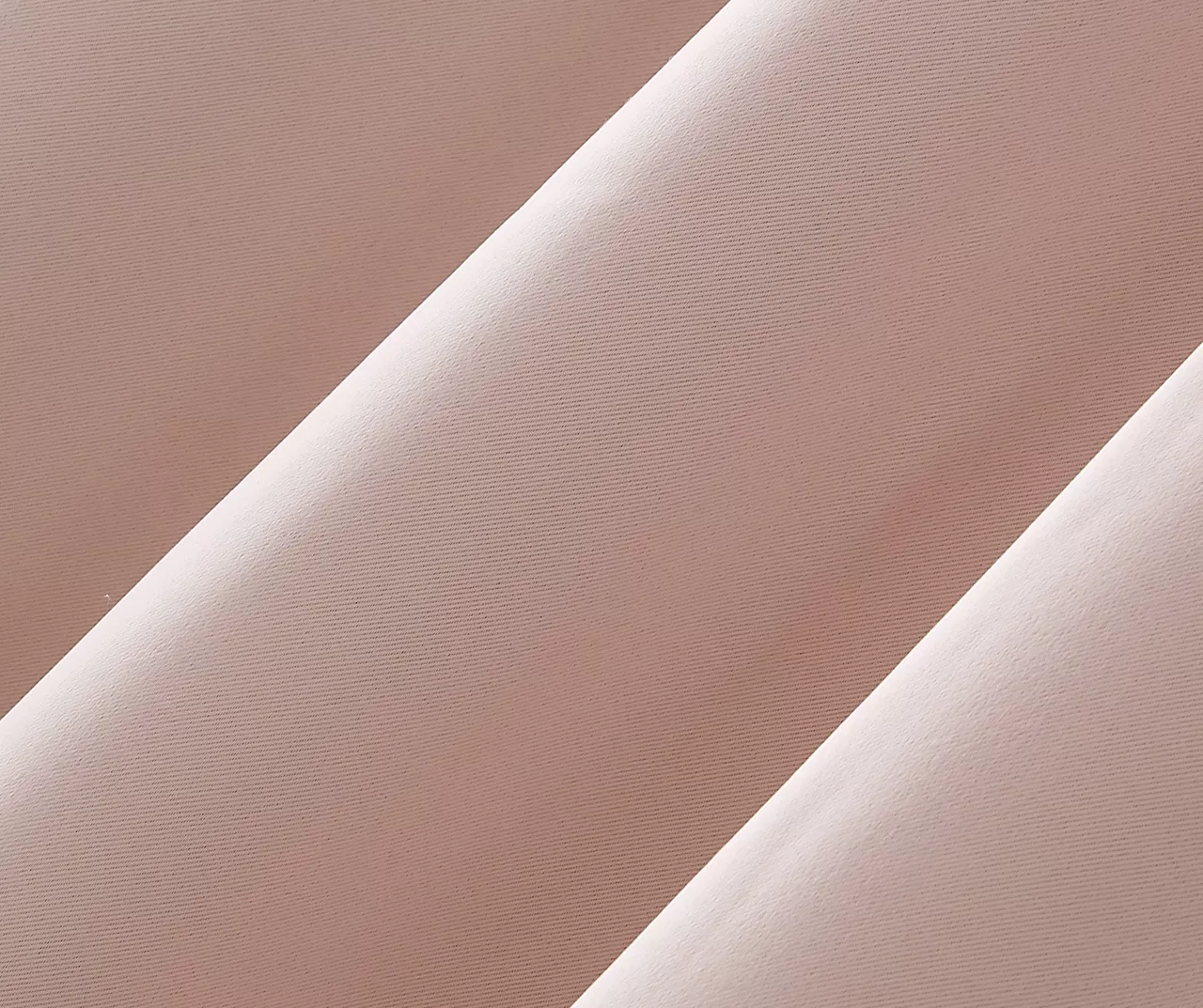 Sun Zero Rinley Blackout Grommet Curtain Panel 20 Sun Zero Rinley Blackout Grommet Curtain Panel - Image 20