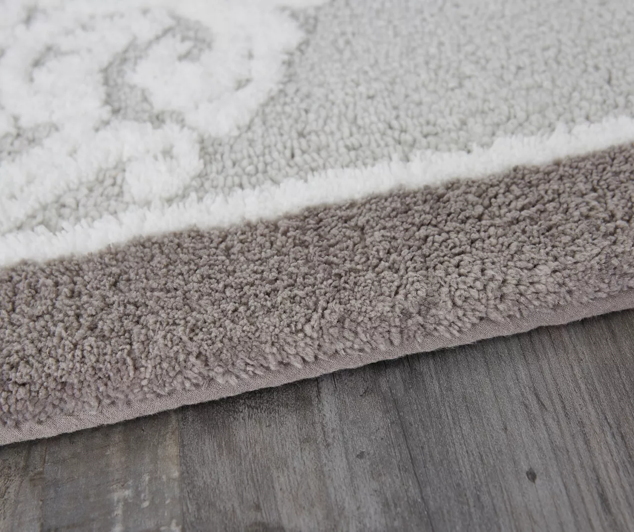 Mohawk Horizon Renaissance Medallion Bath Rug 17 Mohawk Horizon Renaissance Medallion Bath Rug - Image 17