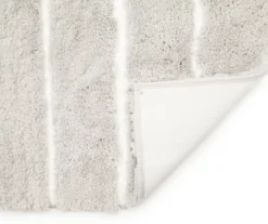 Broyhill Villa Stripe Bath Rug 19 Broyhill Villa Stripe Bath Rug -Cuisinart Store 810530736 2