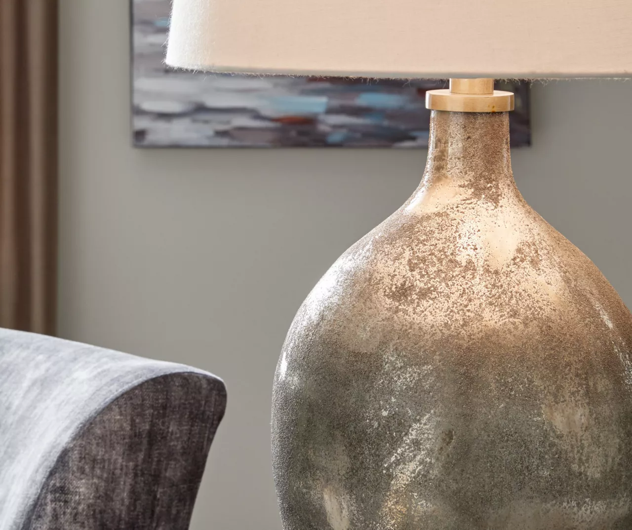 Gray & Gold Jemarie Glass Table Lamp 3 Gray & Gold Jemarie Glass Table Lamp - Image 3