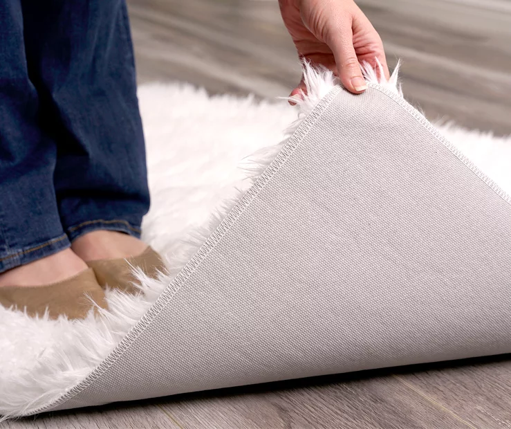 My Magic Carpet White Washable Shag Area Rug, (3' X 5') 5 My Magic Carpet White Washable Shag Area Rug, (3' X 5') - Image 5