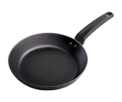 Masterpan 9.5" Black Ultimate Non-Stick Aluminum Fry Pan