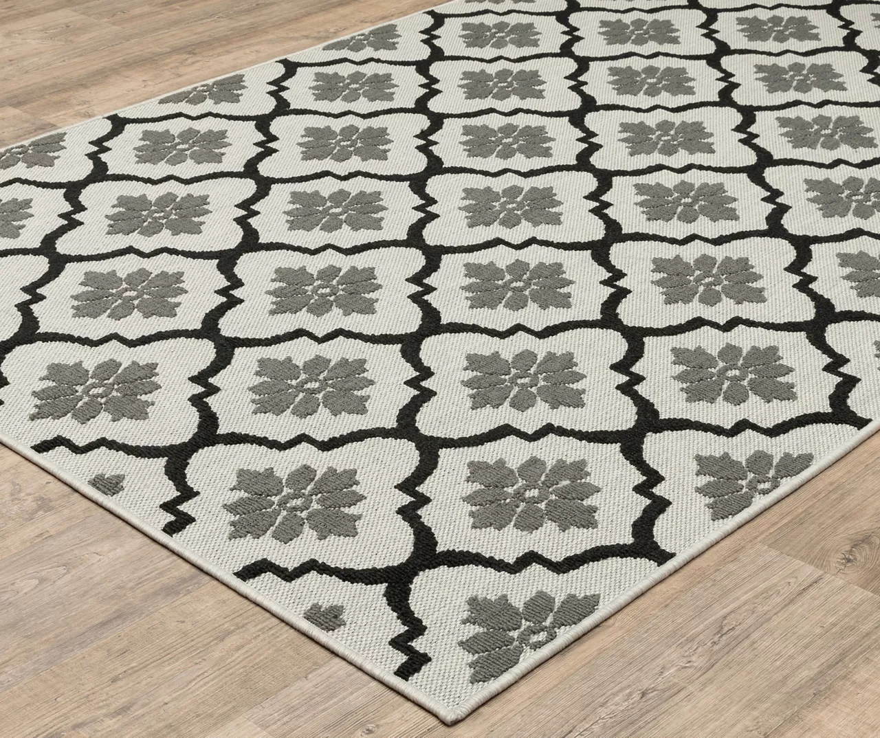 Torgnea Beige & Black Floral Quatrefoil Outdoor Area Rug, (7.1' X 10') 2 Torgnea Beige & Black Floral Quatrefoil Outdoor Area Rug, (7.1' X 10') - Image 2