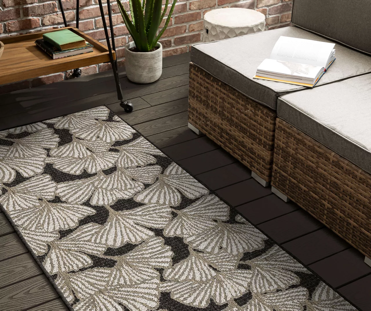Treasured Garden Dark Gray & White Botanical Outdoor Area Rug, (2.5' X 6') 6 Treasured Garden Dark Gray & White Botanical Outdoor Area Rug, (2.5' X 6') - Image 6