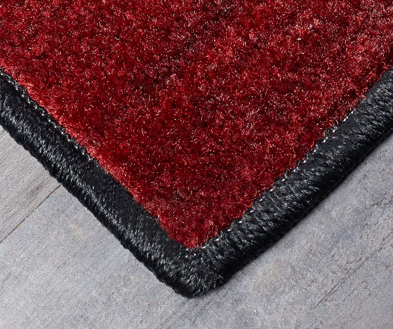 Alliance Red & Olive Patchwork Accent Rug, (20" X 34") 2 Alliance Red & Olive Patchwork Accent Rug, (20" X 34") - Image 2