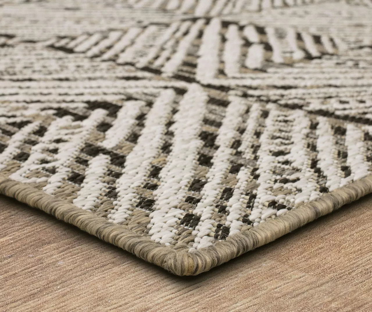 Poolside Diamond Dark Gray & Ivory Outdoor Area Rug, (5' 3" X 7.5') 2 Poolside Diamond Dark Gray & Ivory Outdoor Area Rug, (5' 3" X 7.5') - Image 2