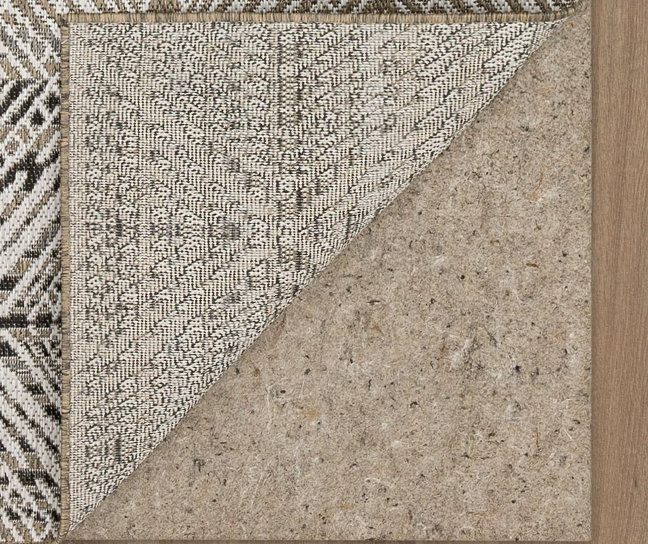 Poolside Diamond Dark Gray & Ivory Outdoor Area Rug, (5' 3" X 7.5') 4 Poolside Diamond Dark Gray & Ivory Outdoor Area Rug, (5' 3" X 7.5') - Image 4