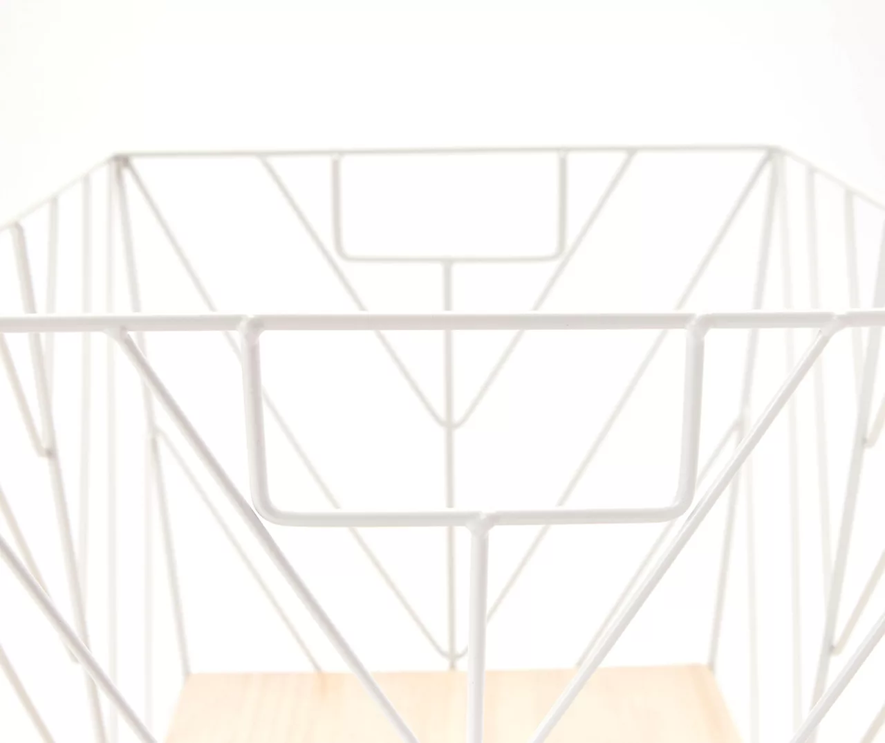 Tapered Wire Grid Storage Bin 4 Tapered Wire Grid Storage Bin - Image 4