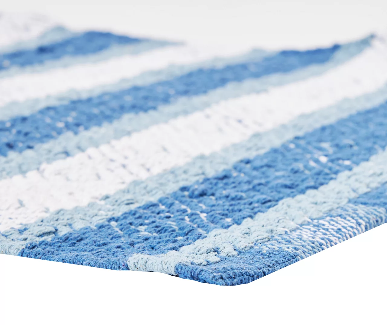 Chindi Accent Rug, (24" X 36") 11 Chindi Accent Rug, (24" X 36") - Image 11