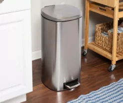 Stainless Steel 8-Gal. Pedal Soft-Close Trash Can -Cuisinart Store 810669721 A0 7
