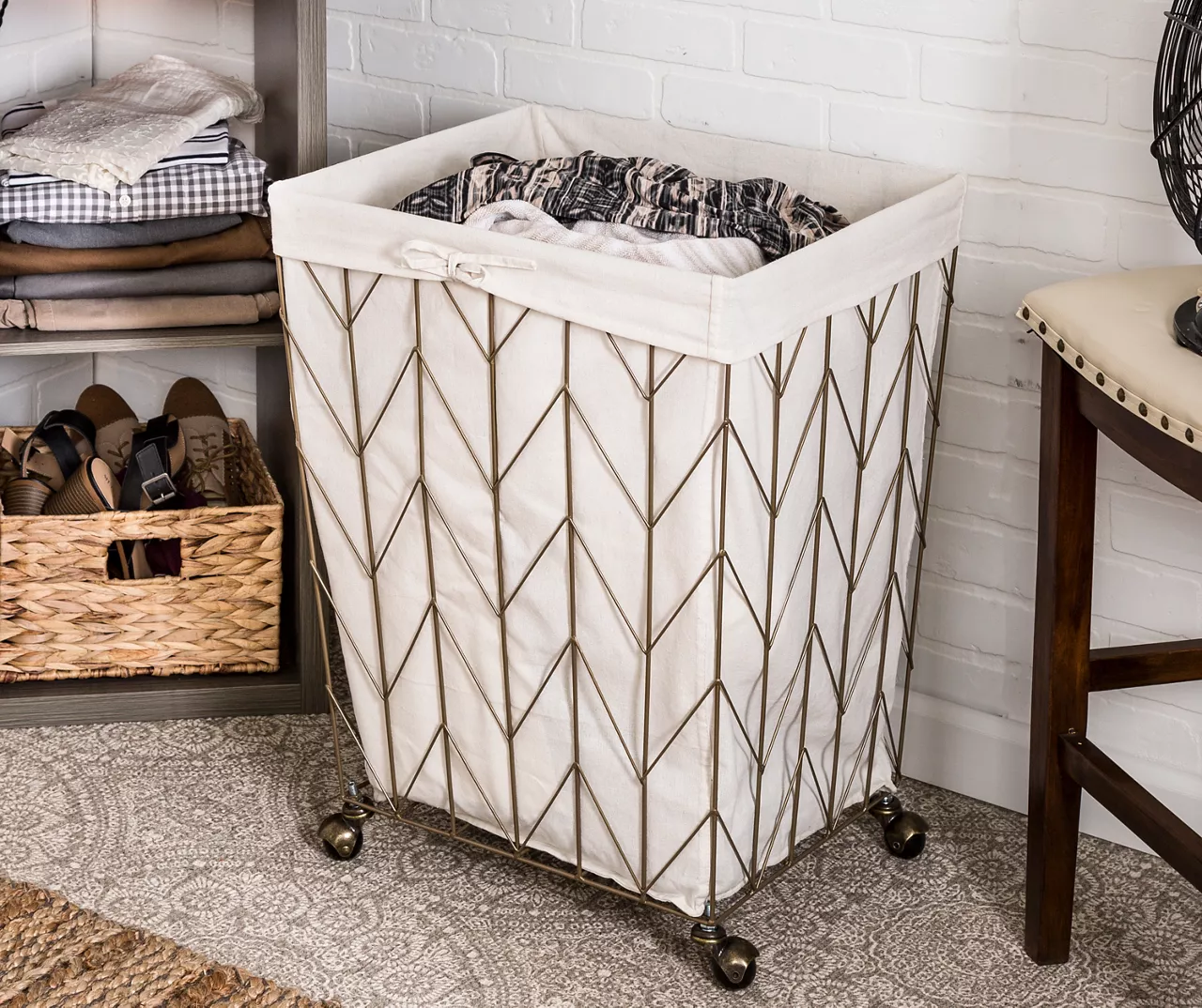 Aged Gold & White Chevron Wire Laundry Hamper 3 Aged Gold & White Chevron Wire Laundry Hamper - Image 3
